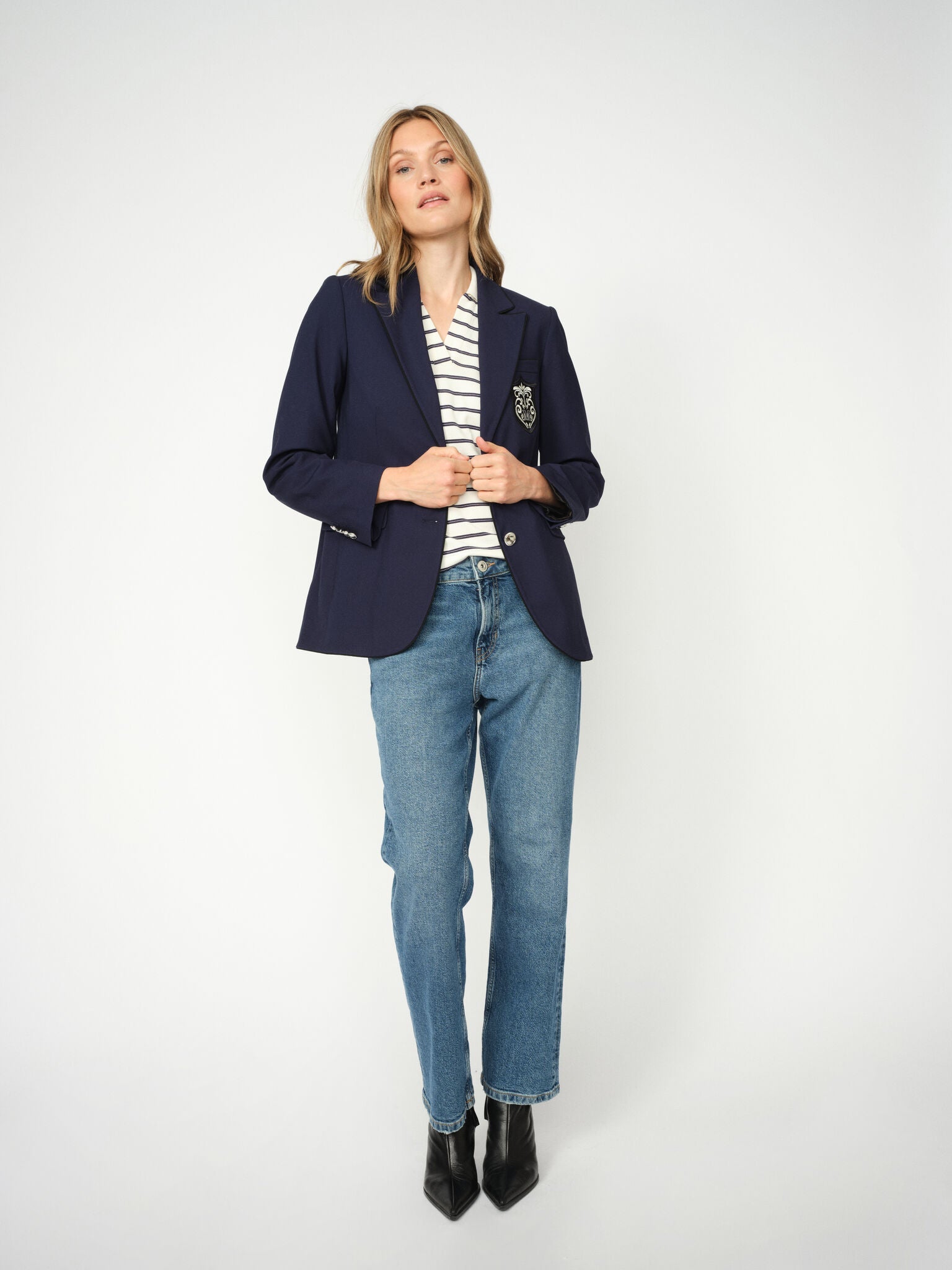 Modelshot / Maritime Blue / Detail