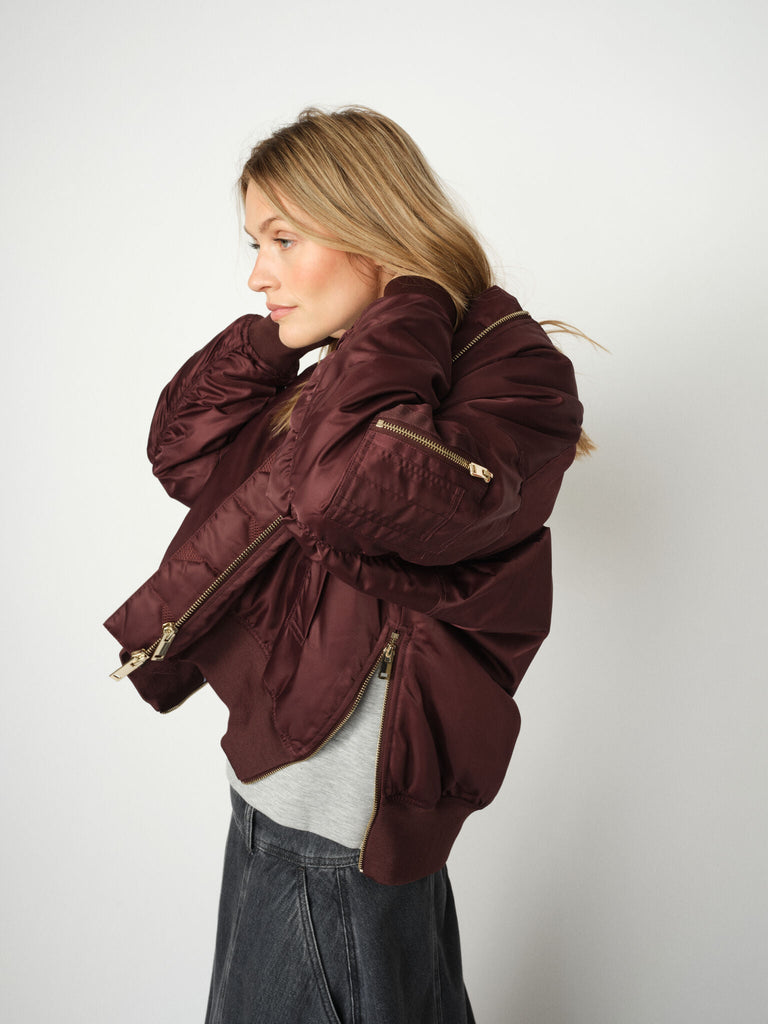 Modelshot / Fudge / Detail