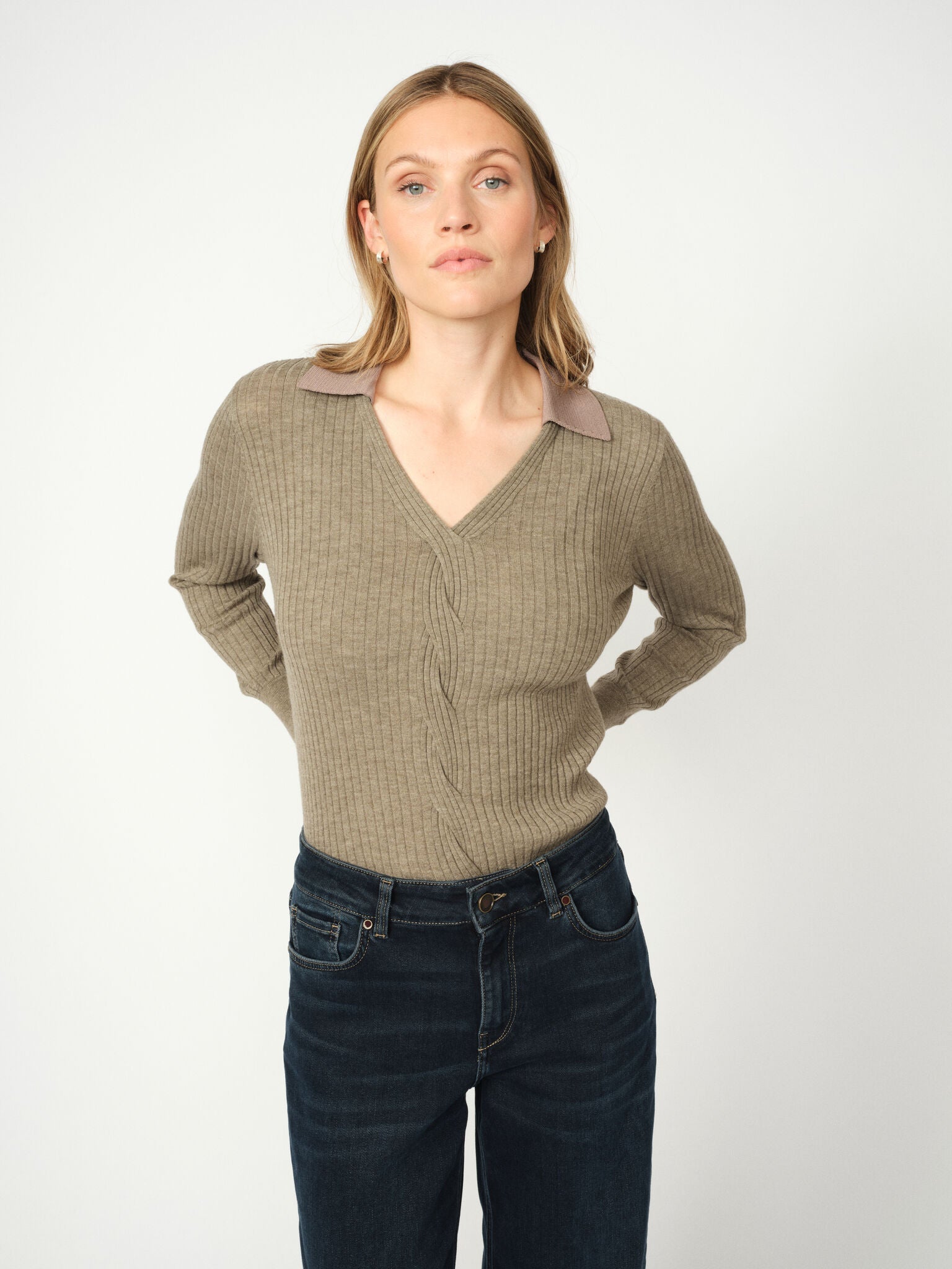 Modelshot / Falcon / Detail