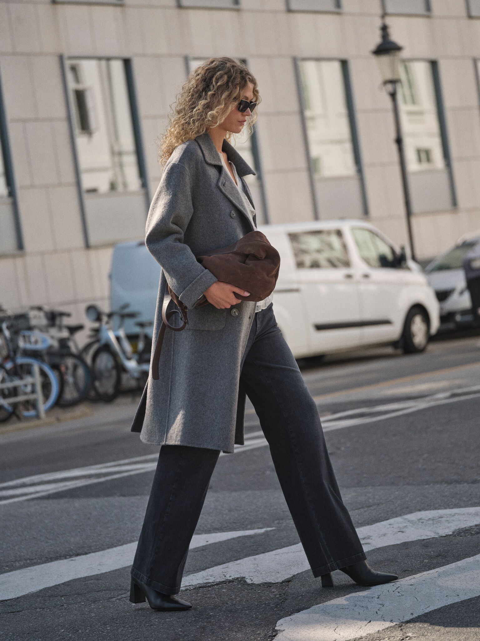 Modelshot / Mockingbird / Detail