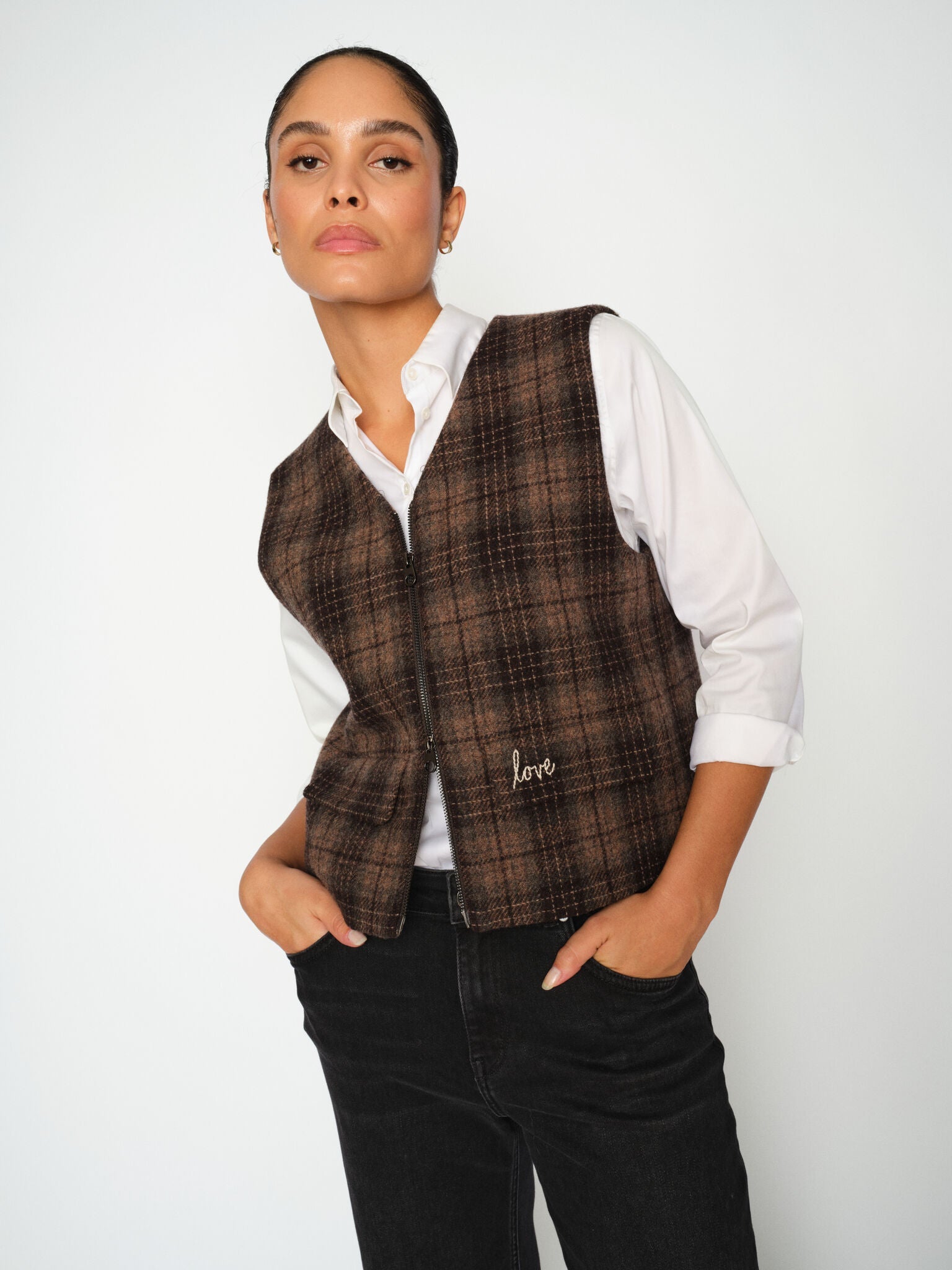 Modelshot / Bracken / Detail