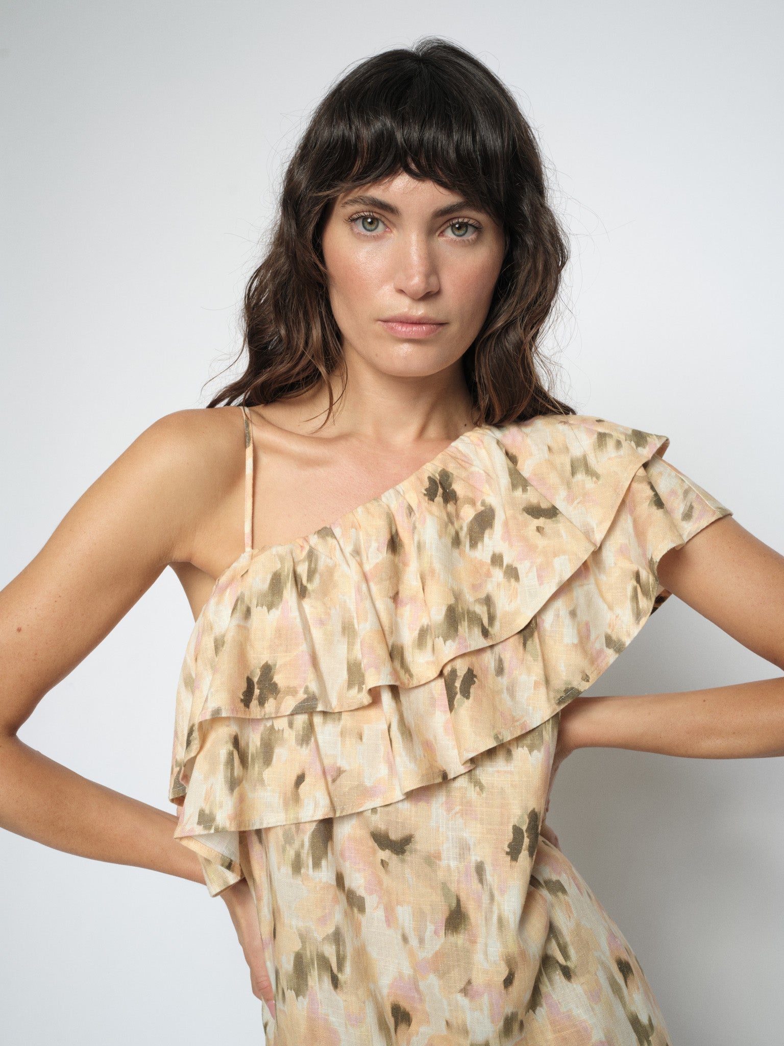 Modelshot / Burnt Olive / Detail