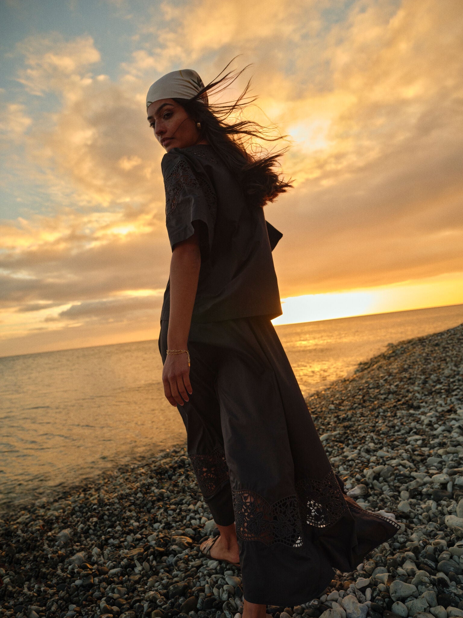 Modelshot / Black / Detail