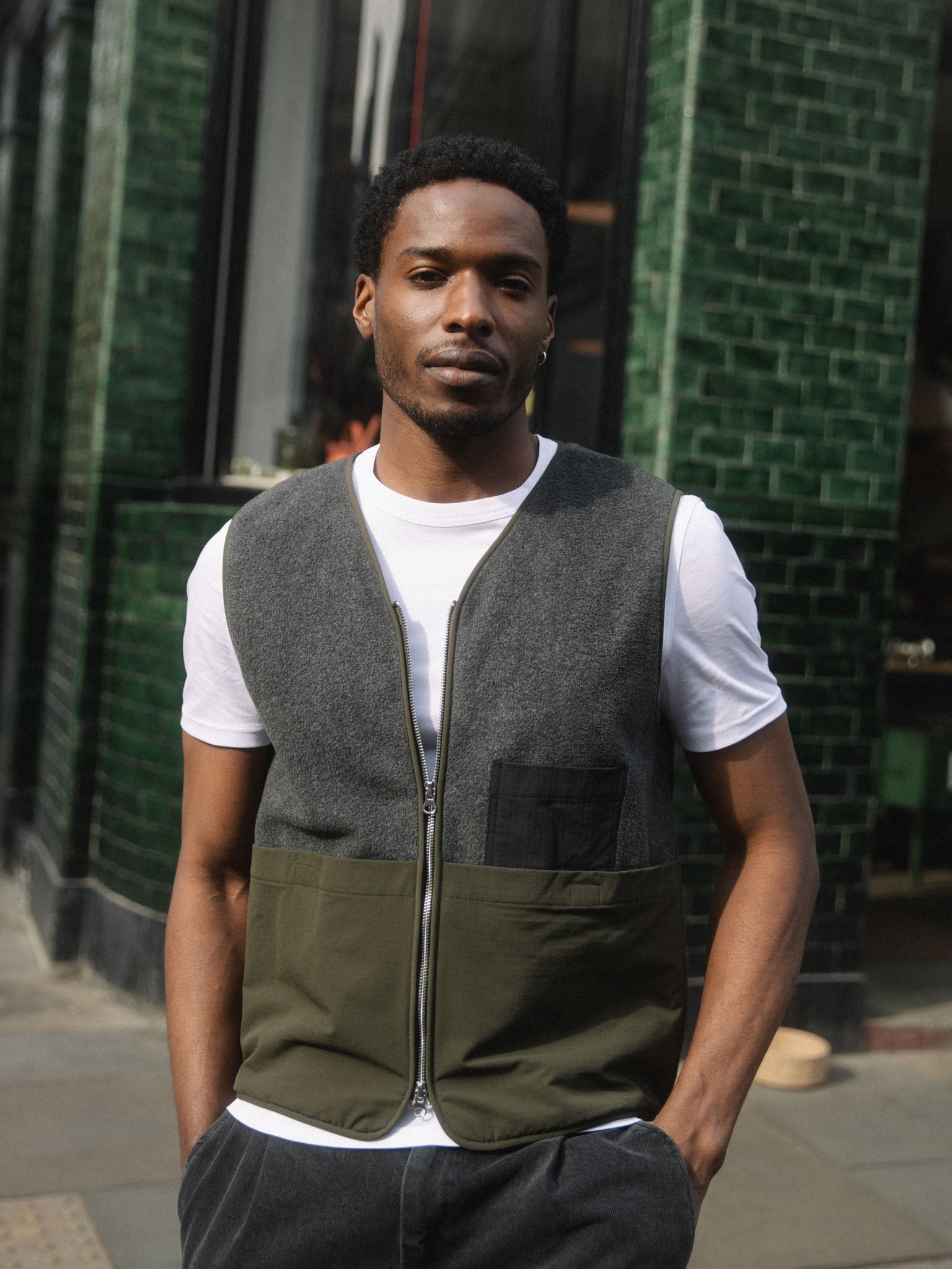 Modelshot / Dark Grey Melange / Detail