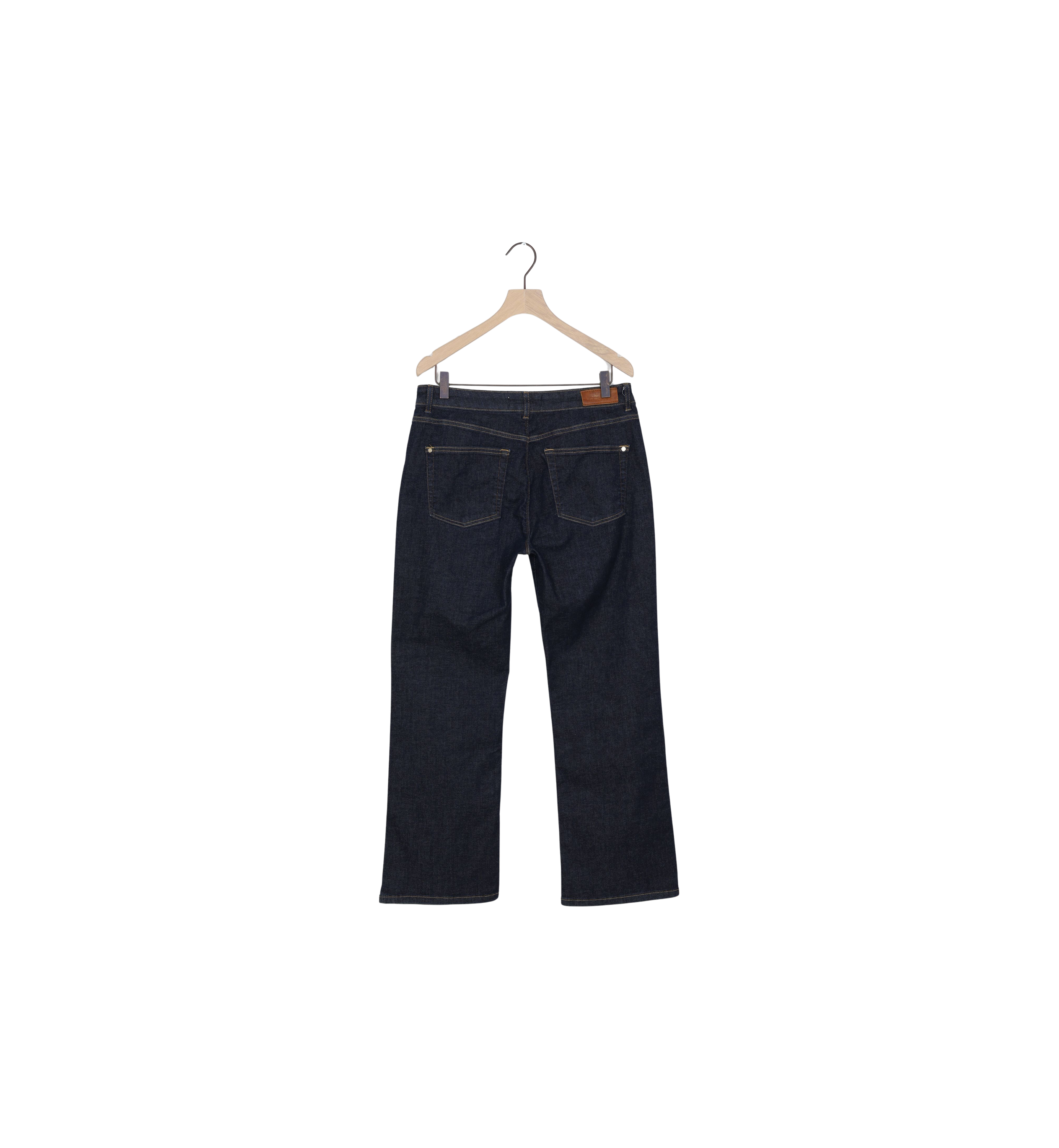 Packshot / Dark Blue / ReLoved