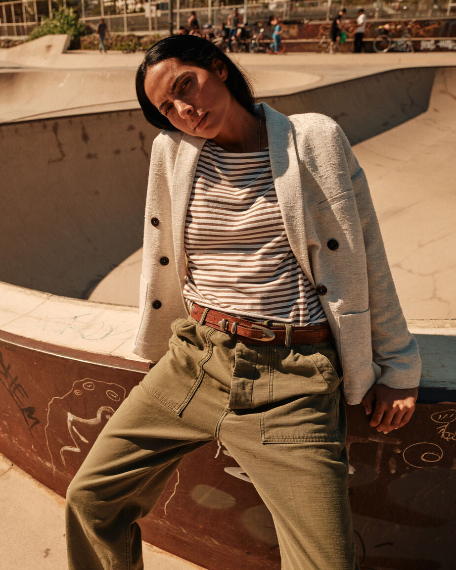 Modelshot / Ecru / Detail