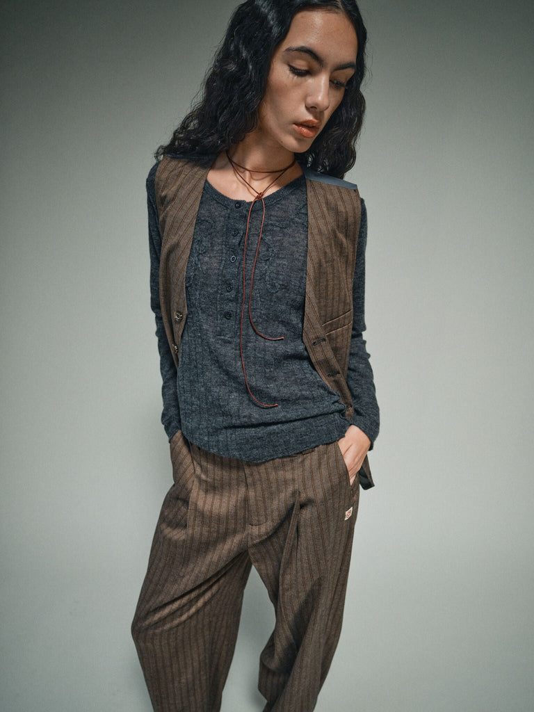 Modelshot / Grey Melange / Detail