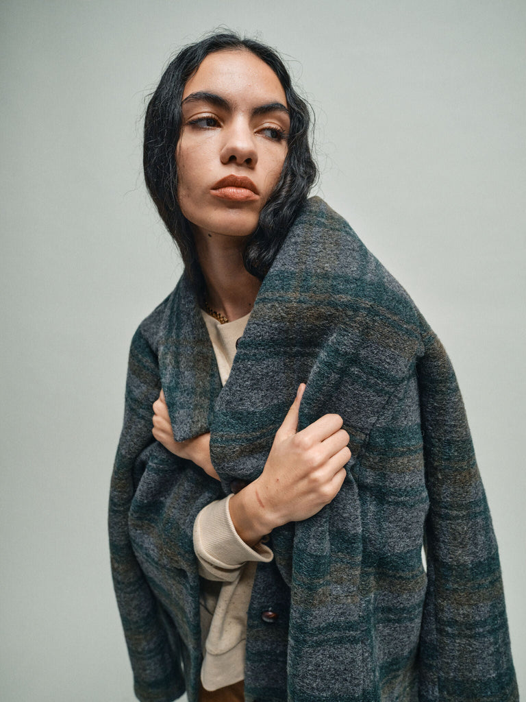 Modelshot / Deep Forest / Detail