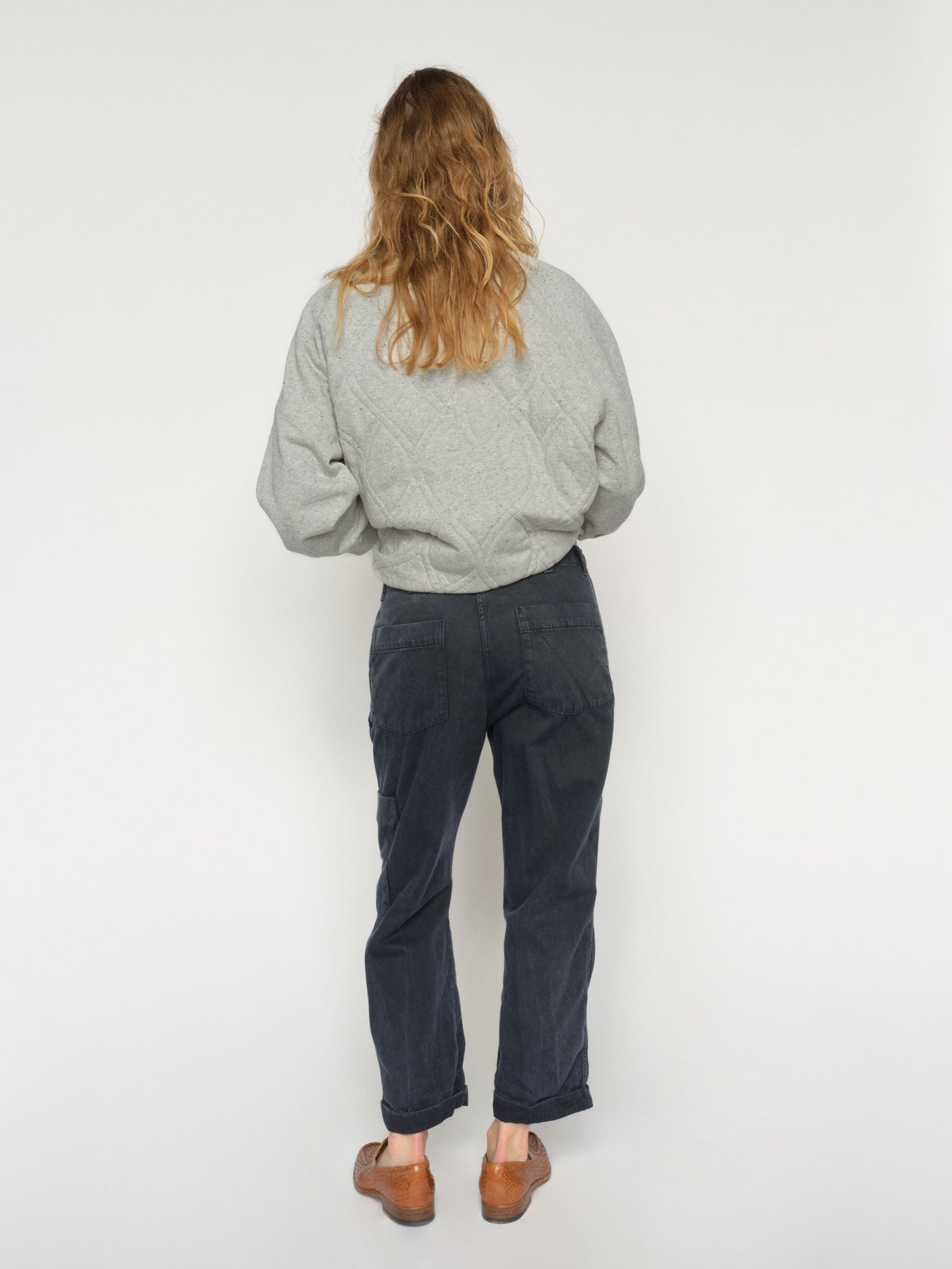 Modelshot / Dark Grey / Detail